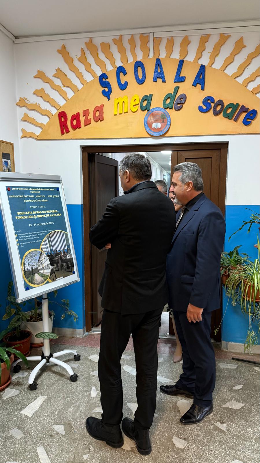 Ministrul Educației și Cercetării, vizite în mai multe județe din țară 10 014 viz