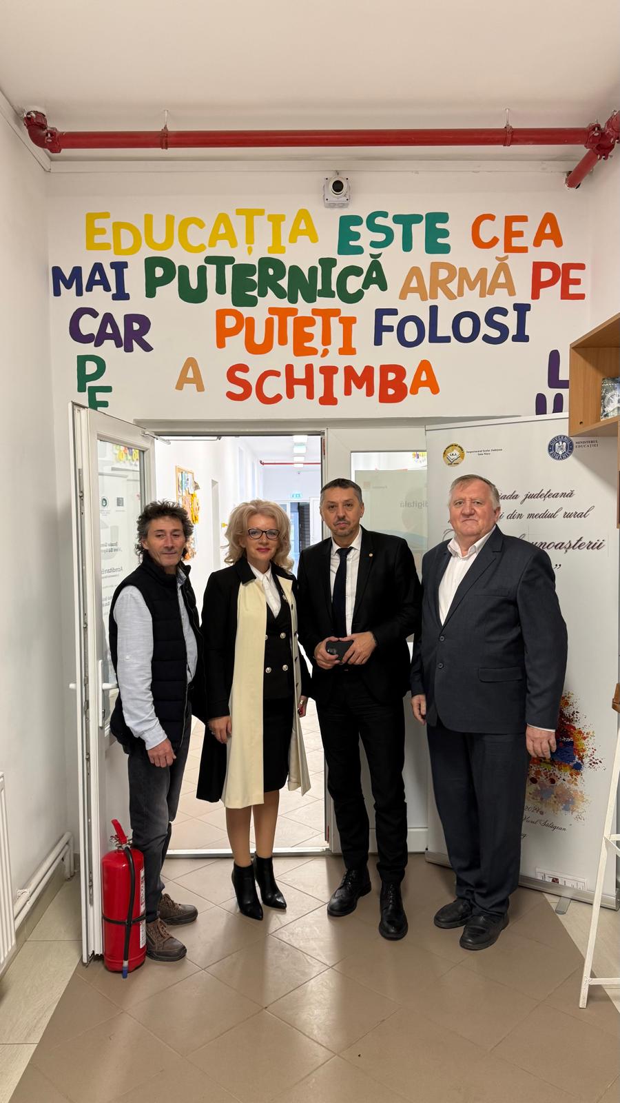 Ministrul Educației și Cercetării, vizite în mai multe județe din țară 11 015 viz