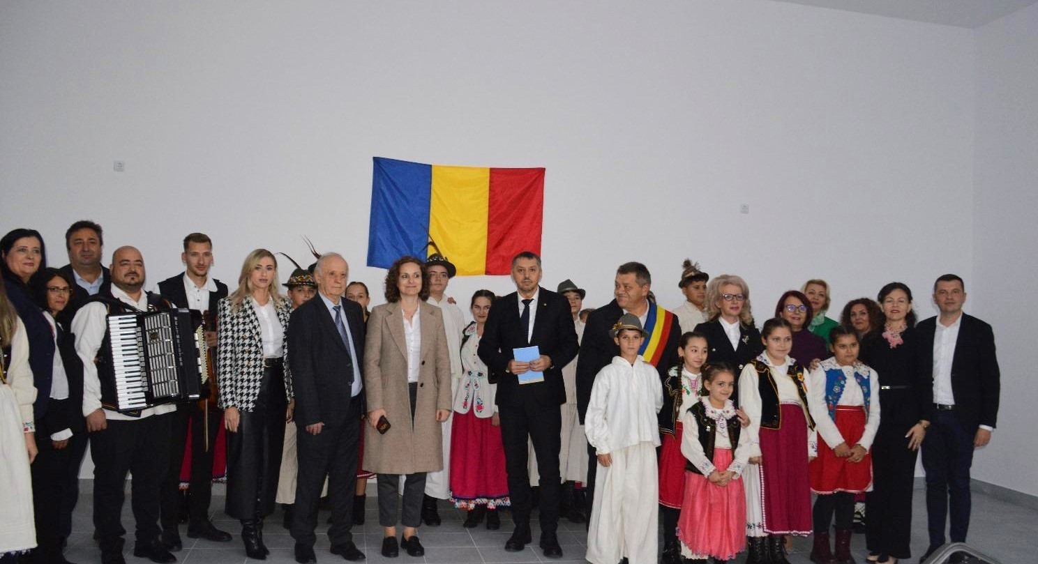 Ministrul Educației și Cercetării, vizite în mai multe județe din țară 12 017 viz